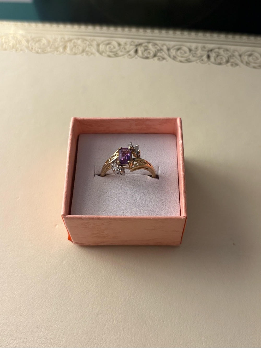 Vintage 10k Gold Ring with Amethyst Center Stone and Diamond Accents
